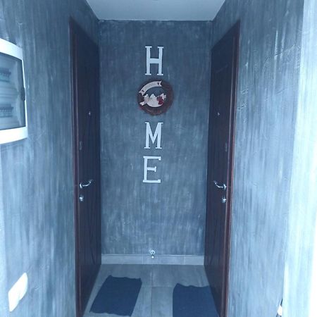 Квартира З Чердаком 1 Lutsk Ngoại thất bức ảnh