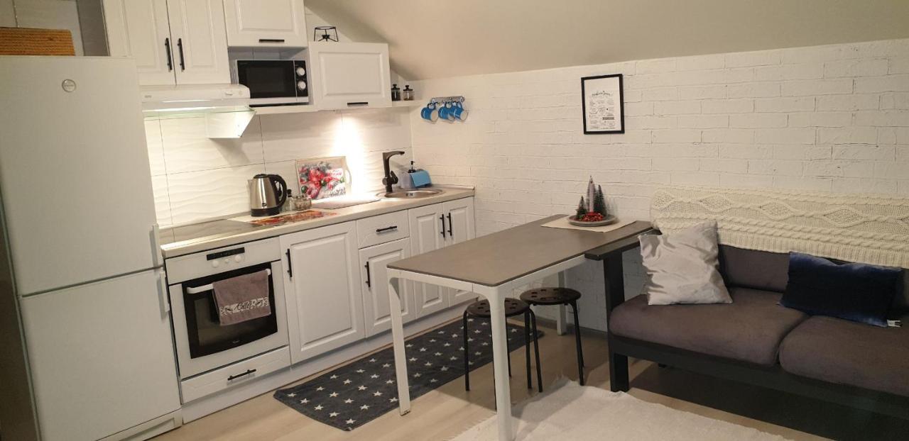 Квартира З Чердаком 1 Lutsk Ngoại thất bức ảnh
