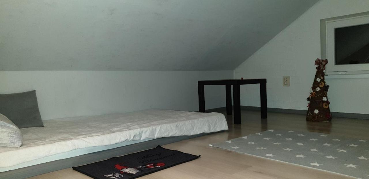 Квартира З Чердаком 1 Lutsk Ngoại thất bức ảnh